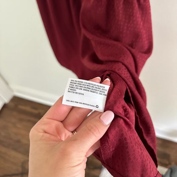 The Nines by Hatch Sleeveless Tiered Slip Maternity Dress Red XS - Picture 6 of 9